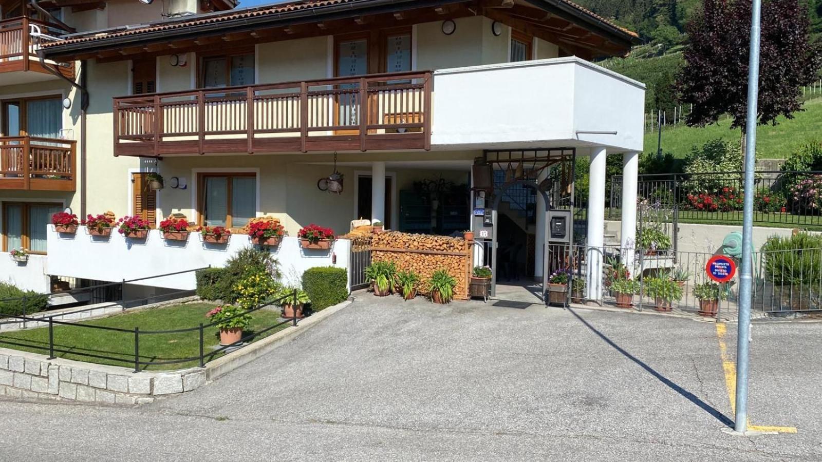 شقة Mansarda Con Giardino Val Di Sole Trentino Terzolas المظهر الخارجي الصورة